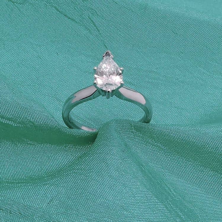 Pear-Diamond-Engagement-Ring-750x750