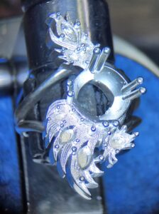 Finishing - Feathering
